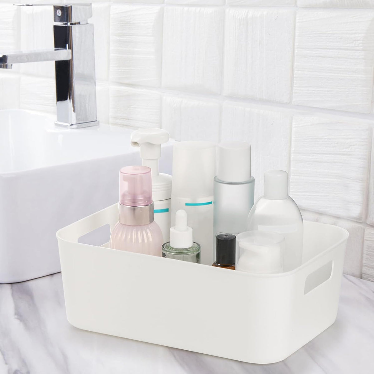 Peohud 5 Pack White Plastic Storage Bins, Pantry Organization and Storage Baskets with Handles, Open Plastic Storage Container for Home, Kitchen, Office, Shelves, Cabinet, Under Sink Organizer