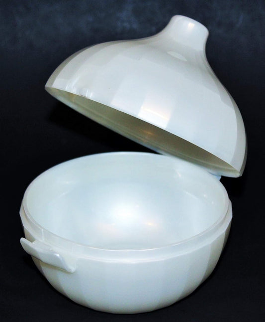 Onion Keeper Round Container Pearl White