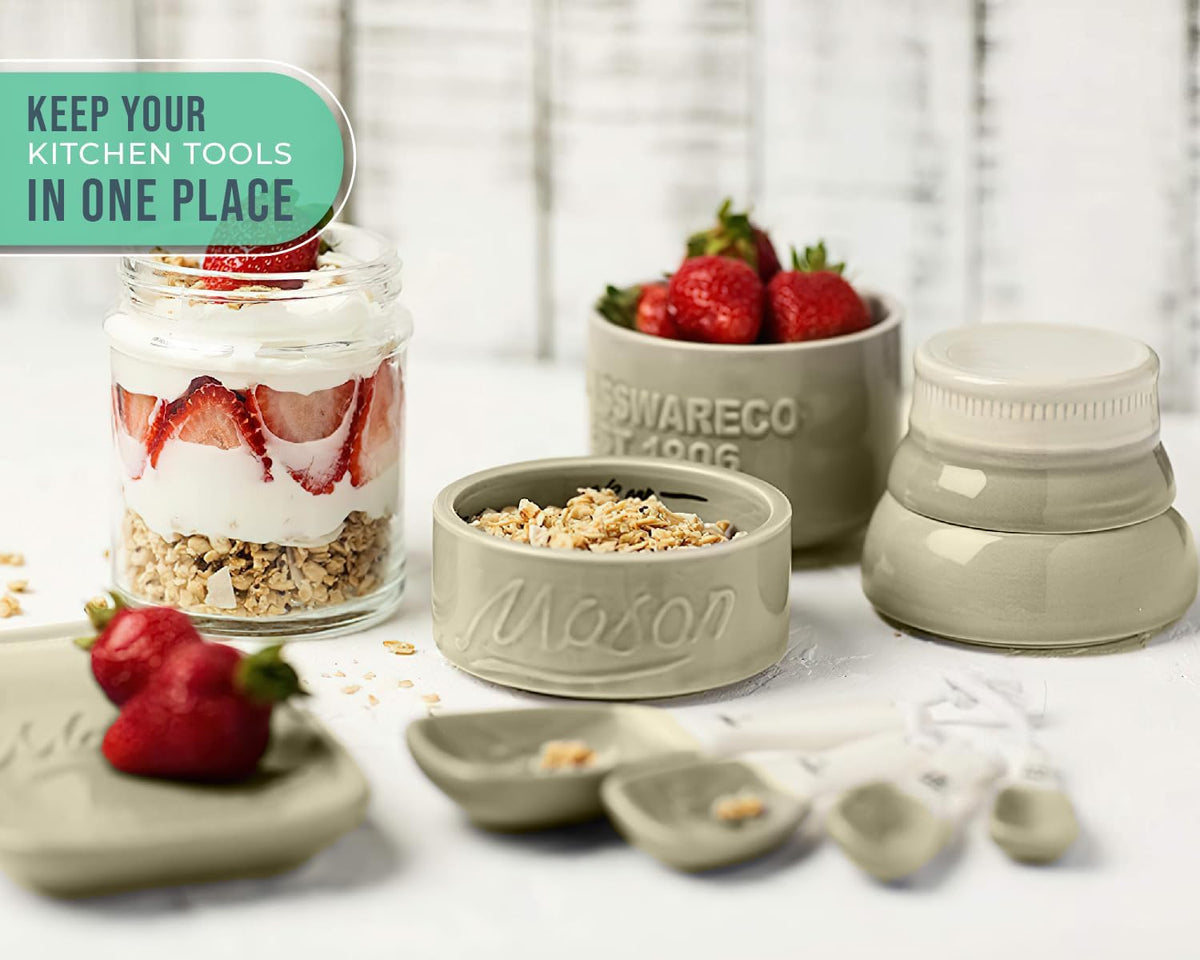 White Mason Jar Measuring Set – 4 Cups, 4 Spoons, Spoon Rest