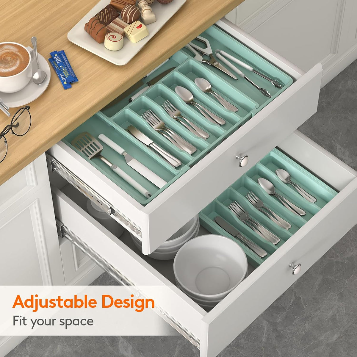 Silverware Organizer for Drawer, Expandable Utensil Tray
