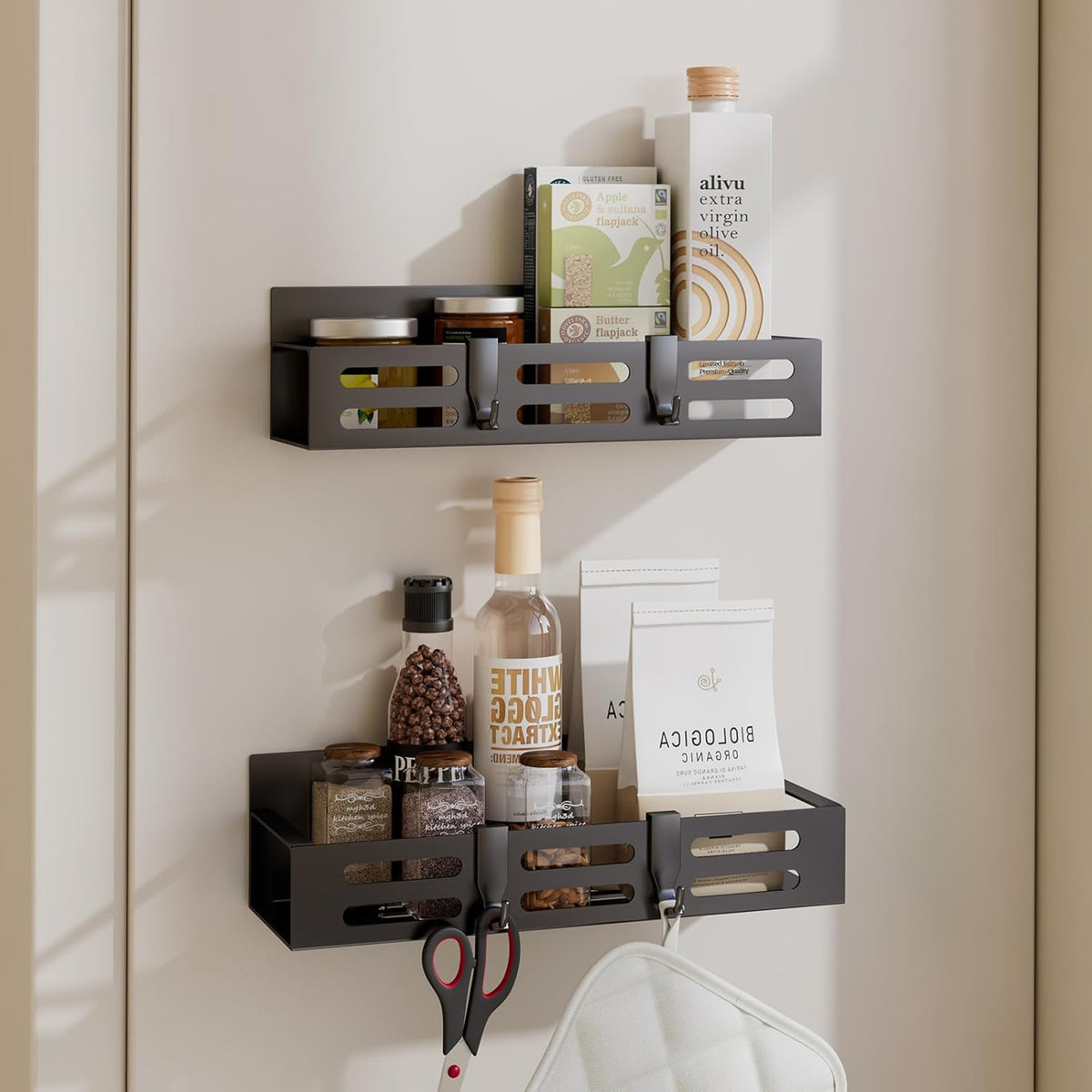 Magnetic Spice Rack for Refrigerator, Black Magnetic Shelf and Fridge Kitchen Cabinet Organizers Storage Seasoning Organization Mini Shelves, Organizadores de Cocina