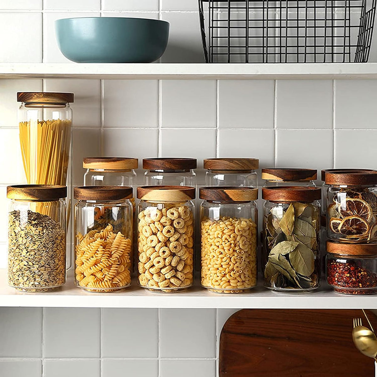 Bekith 4 Pack 15 FL OZ (450ml) Glass Food Storage Jar with Acacia Lids, Airtight Sealed Clear Glass Canisters, Kitchen Food Storage Container for Serving Tea, Coffee Beans, Nuts, Spice, Sugar
