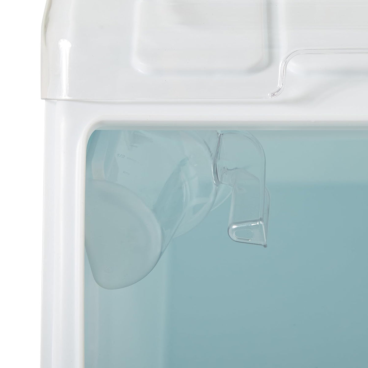 Rubbermaid Commercial Products ProSave Shelf Food Ingredient Bin with Scoop 40-Cup White Kitchen Food Storage Sugar/Grains/Rice/Baking Supplies