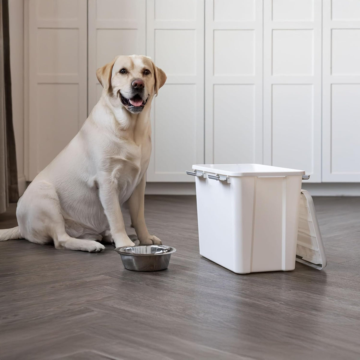 IRIS USA Stackable Dog Food Storage Container with 2 Cup Scoop, 4 Secure Latches, Fits up to 30 lbs, Pet Dry Food Bin, Gasket Seal Lid, BPA Free, Stackable, Easy Measure, Gray/Dark Gray