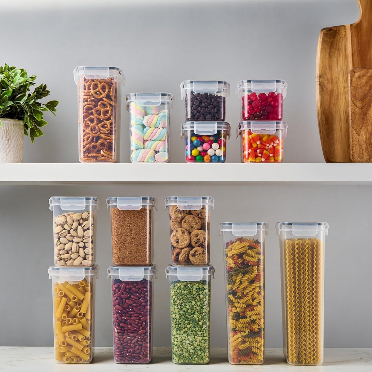 DWËLLZA KITCHEN Airtight Food Storage Container Set - 8 Pieces 1.4L - Plastic BPA Free Kitchen Pantry Storage Containers with Lids - Dishwasher Safe - Include 8 Labels - Keeps Food Fresh & Dry