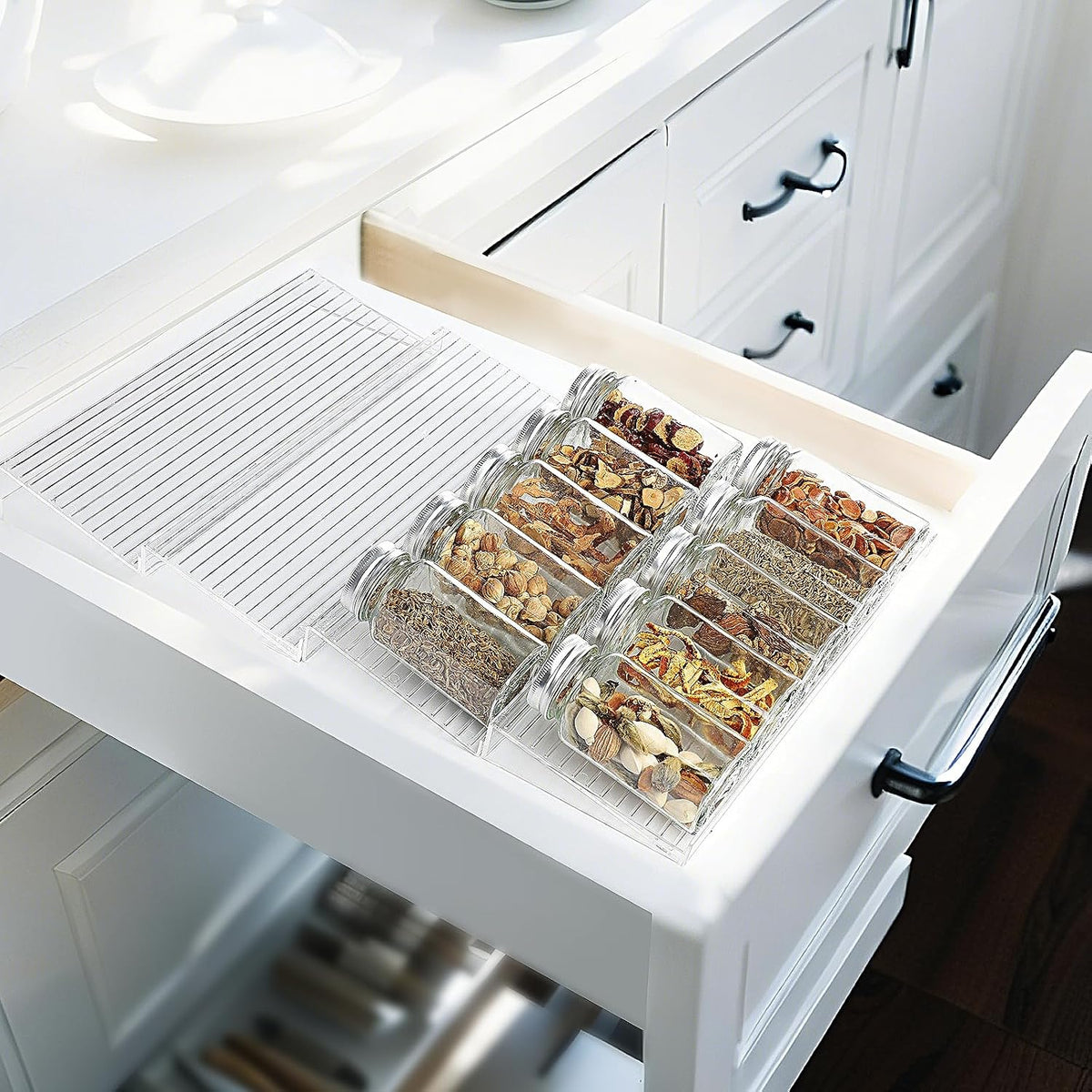 Spice Organizer for Drawer, Clear Acrylic Drawer Seasoning Organizer, Expandable From 11'' to 22'' Spice Drawer Organizer, Ideal for Kitchen Spice Organization (Jars not included)