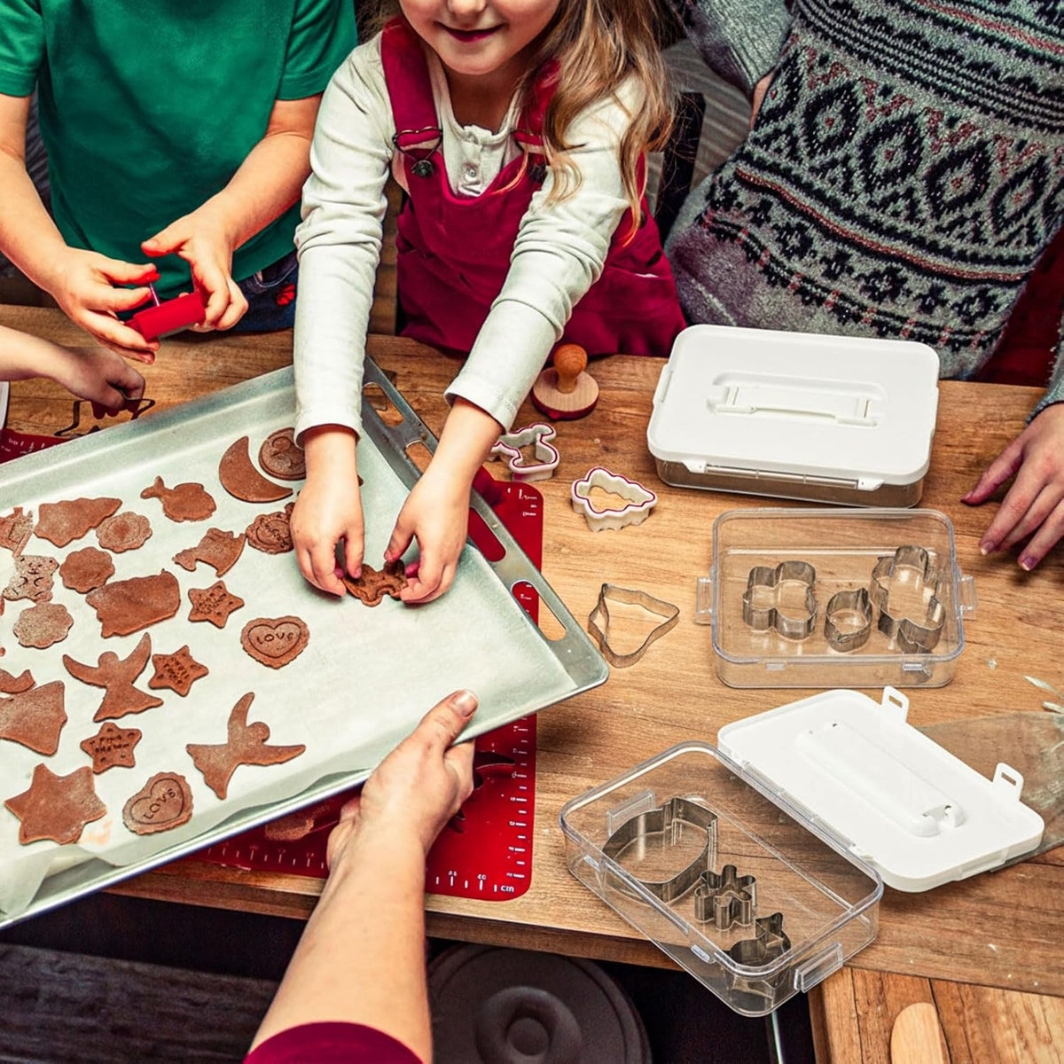 3 Pack Cookie Cutter Storage, Transparent Cookie Cutter Organizer with a Sticker, Baking Storage Containers, Cover to Prevent Dust, Can Be Used Alone or Hidden for Stacking(No Cutters)
