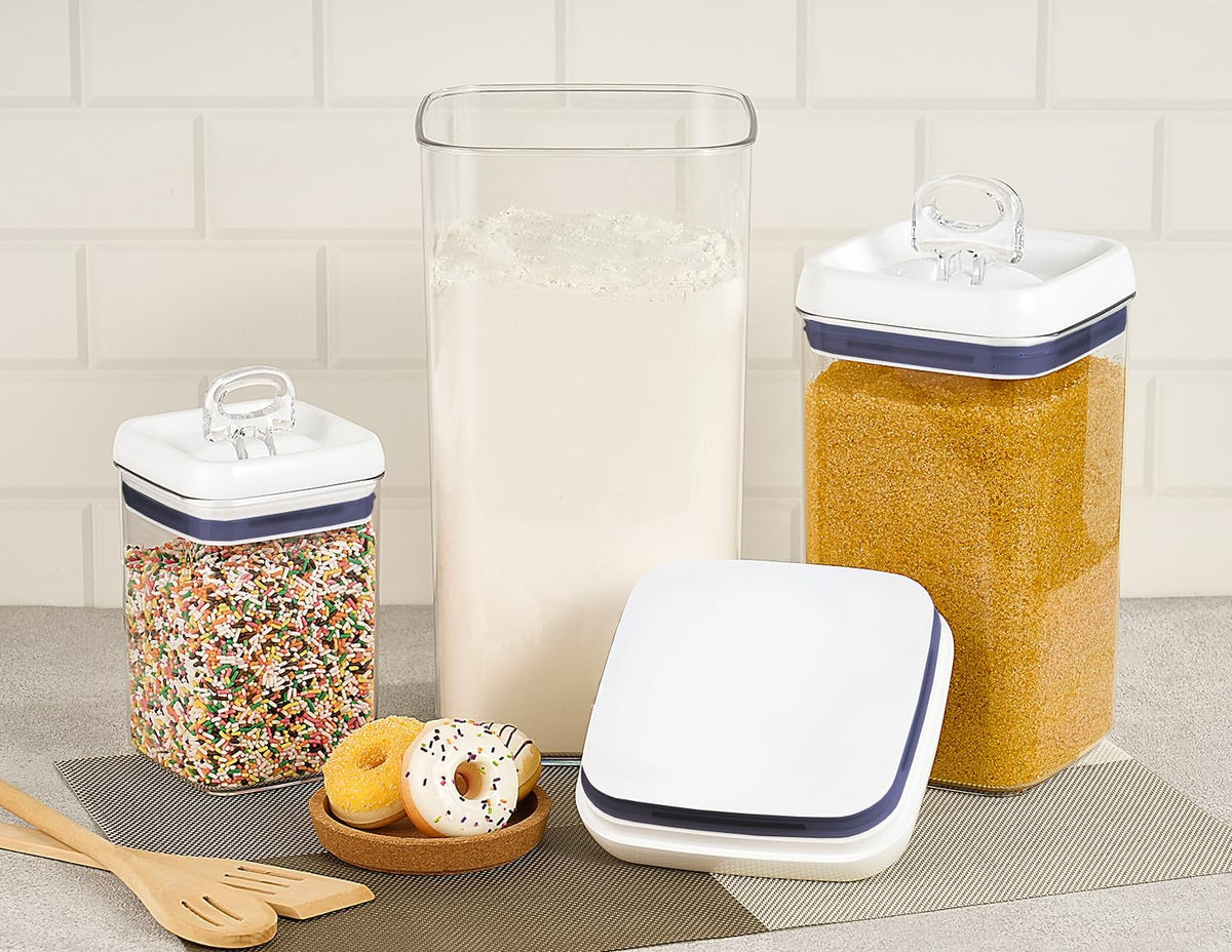 Felli Flip Tite Storage Container with Built-In Spoon & Airtight Lid 5” Large-M Ring Flip Top, Stackable Acrylic Canister for Sugar Flour Powder, Kitchen Pantry Organizer (1.8qt), 2 spoons