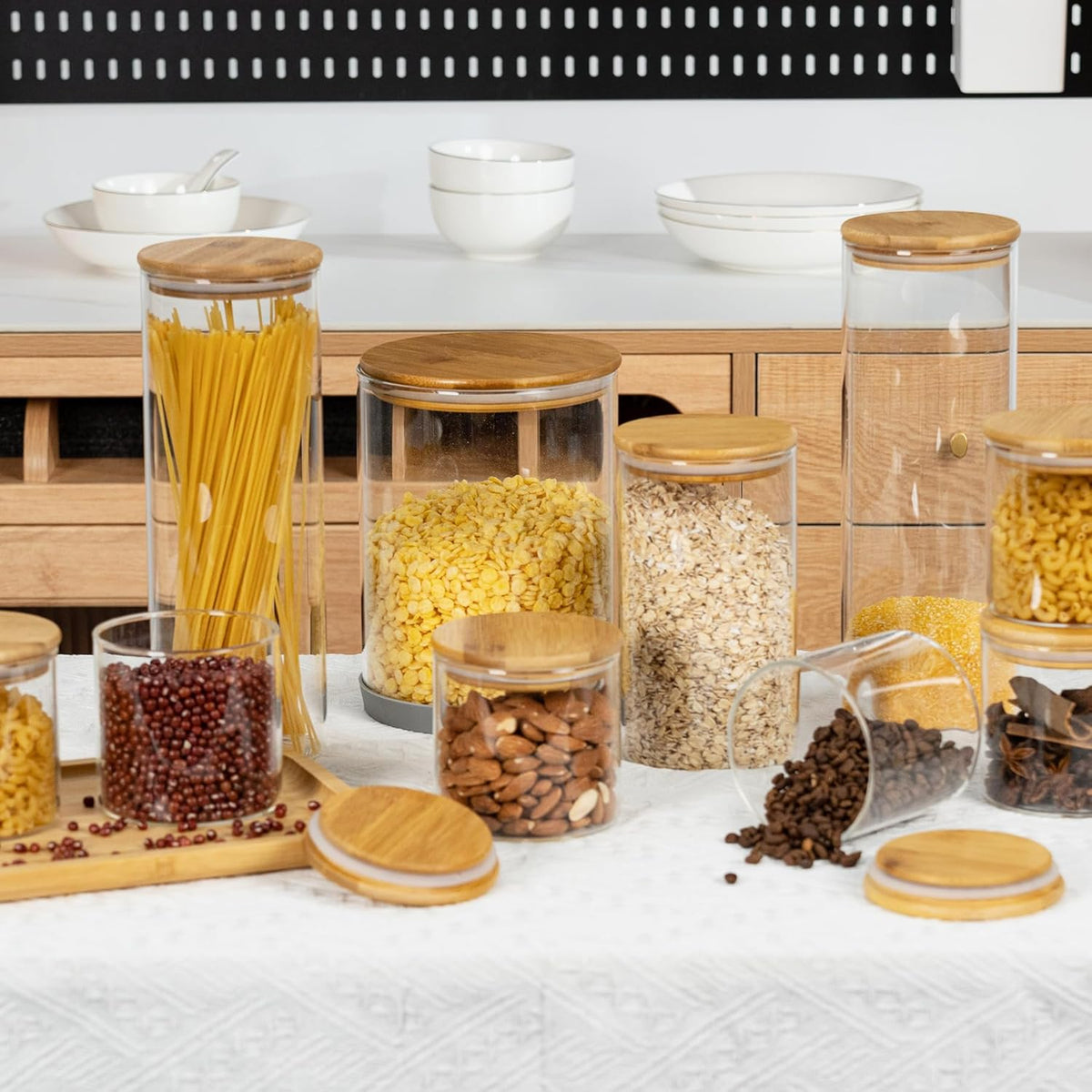 D2scrma 22oz Straight cylindrical Airtight Storage Jars with Bamboo Lid Set of 6 Storage Container Stackable Spice Jar, Kitchen Canister for Sugar, Tea, Cookies and Coffee beans (with Black Lable)