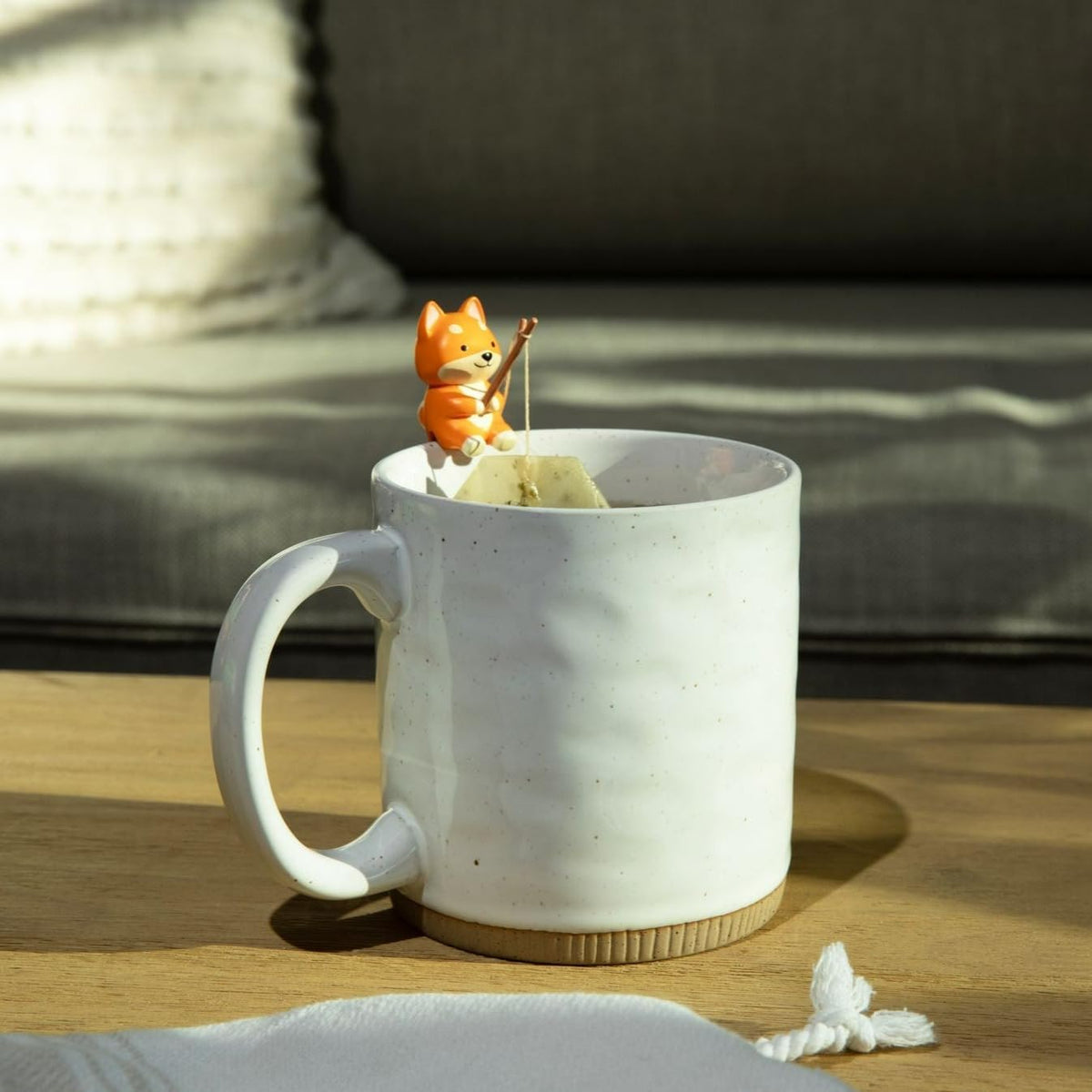 1pc Cute Fishing Cat - Tea Bag Holder and String Rest - Tea Accessory for Cup and Mug - Unique Funny Novelty Toy Gift Idea - Animal Figurine Drink Marker