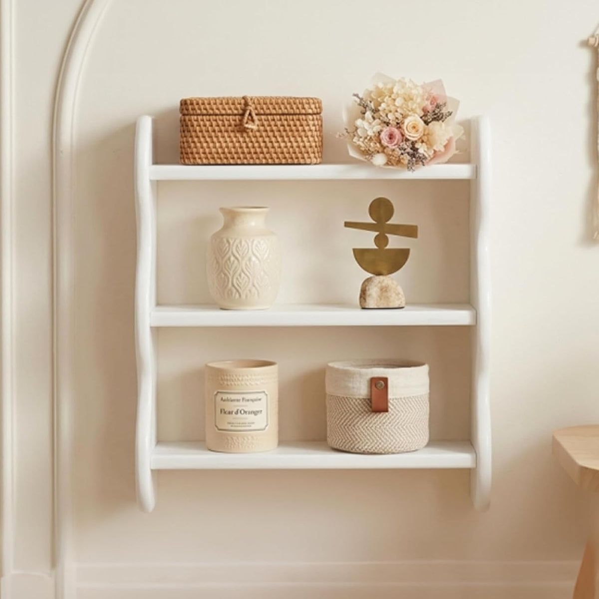 100% Solid Wood Wall Shelf 3-Tier, Rustic Floating Shelves Wall Mounted Storage Rack, Farmhouse Decor Hanging Shelf Display Shelves for Apartment, Living Room and Bedroom