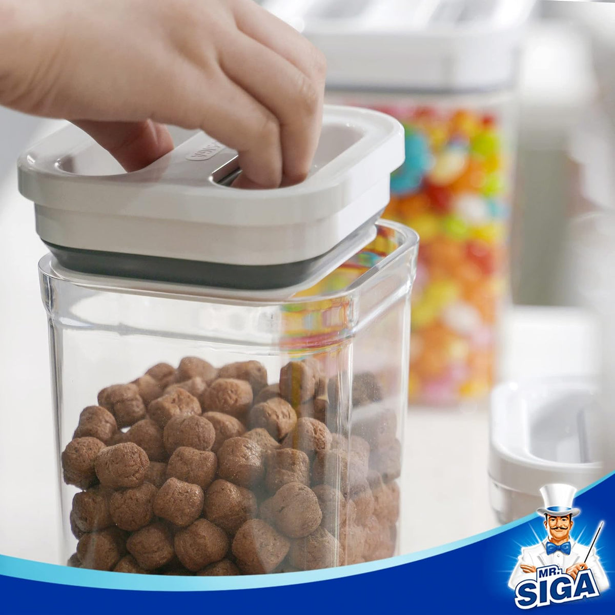 4 Pack Airtight Food Storage Container Set for Pantry Organization | One-handed leak proof lids, BPA Free, stackable and space saving, 1.0 L( 33.8 oz), Medium, white
