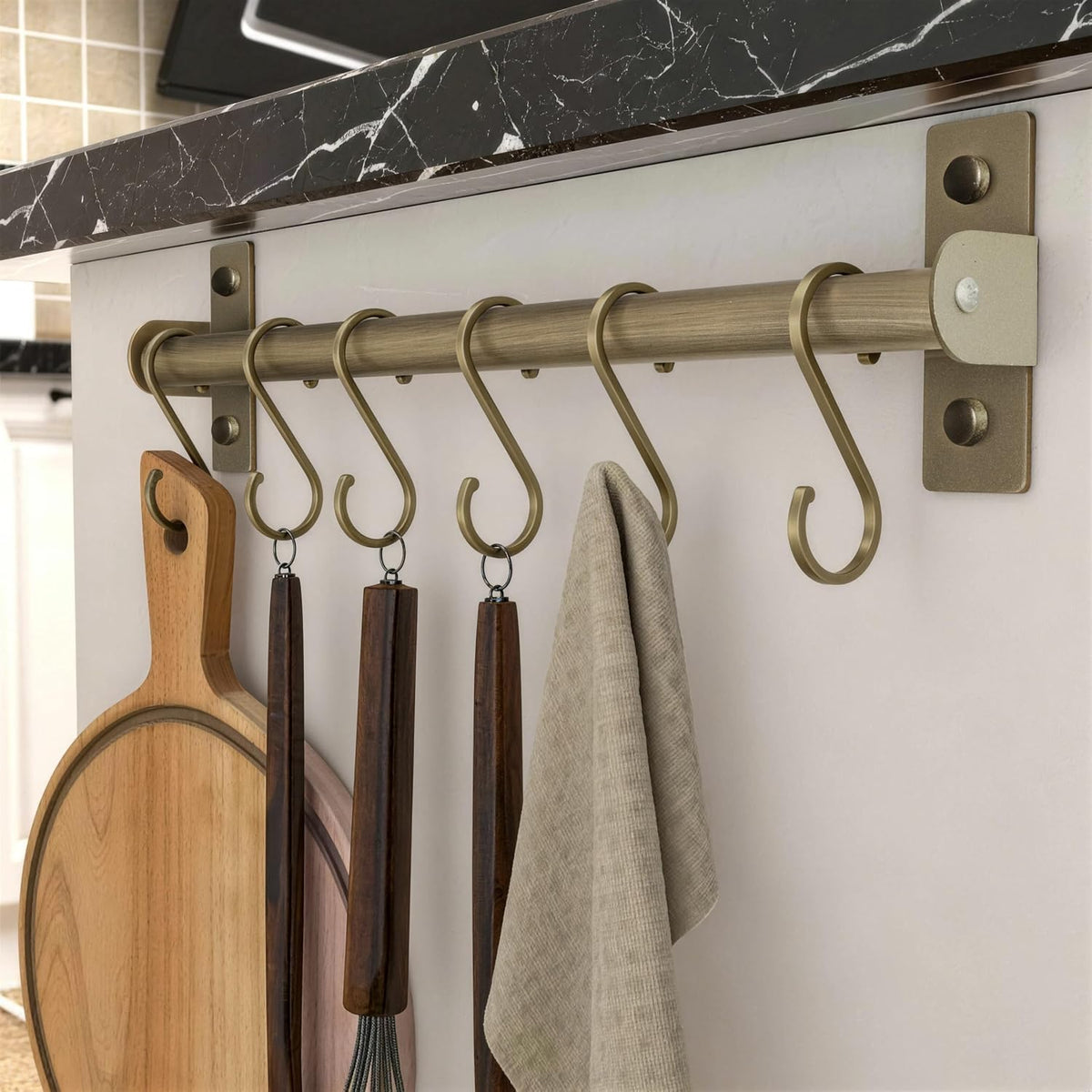 Kitchen Utensil Holder Hanger, Pot and Pan Rack Wall Mounted, Kitchen Rail with 8 Hooks for Hanging Cooking Utensils, Mugs, Spoons, Wall Mounted, Black