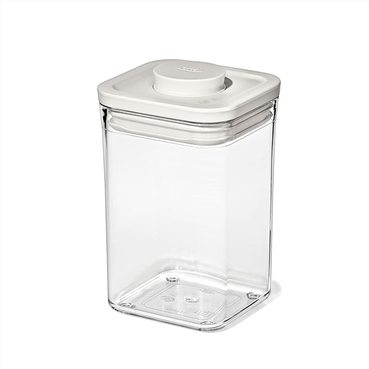 Good Grips Pet POP Container – 6.0 Qt/5.7 L with Half Scoop, Ideal for up to 6.5lbs of Dog Food or 4.5lbs of Cat Food, Airtight Dog and Cat Food Storage Container, BPA Free, Clear