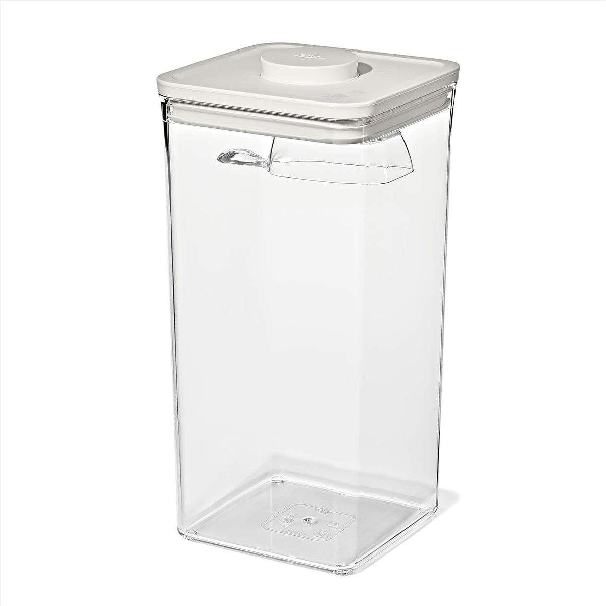 Good Grips Pet POP Container – 6.0 Qt/5.7 L with Half Scoop, Ideal for up to 6.5lbs of Dog Food or 4.5lbs of Cat Food, Airtight Dog and Cat Food Storage Container, BPA Free, Clear