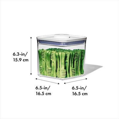 Good Grips Pet POP Container – 6.0 Qt/5.7 L with Half Scoop, Ideal for up to 6.5lbs of Dog Food or 4.5lbs of Cat Food, Airtight Dog and Cat Food Storage Container, BPA Free, Clear
