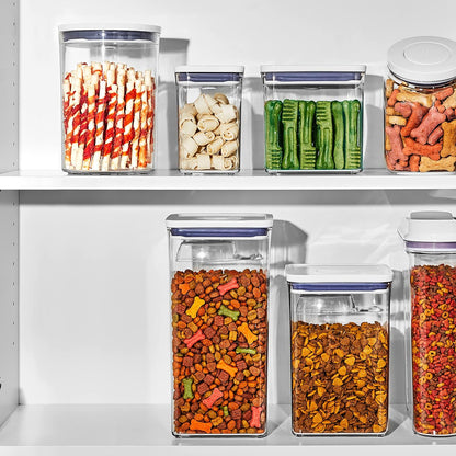 Good Grips Pet POP Container – 6.0 Qt/5.7 L with Half Scoop, Ideal for up to 6.5lbs of Dog Food or 4.5lbs of Cat Food, Airtight Dog and Cat Food Storage Container, BPA Free, Clear