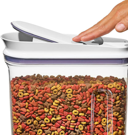 Good Grips Pet POP Container – 6.0 Qt/5.7 L with Half Scoop, Ideal for up to 6.5lbs of Dog Food or 4.5lbs of Cat Food, Airtight Dog and Cat Food Storage Container, BPA Free, Clear
