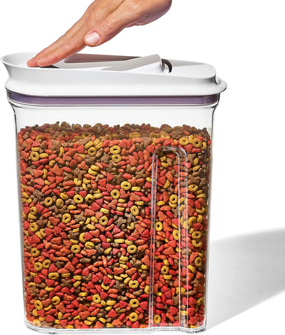 Good Grips Pet POP Container – 6.0 Qt/5.7 L with Half Scoop, Ideal for up to 6.5lbs of Dog Food or 4.5lbs of Cat Food, Airtight Dog and Cat Food Storage Container, BPA Free, Clear