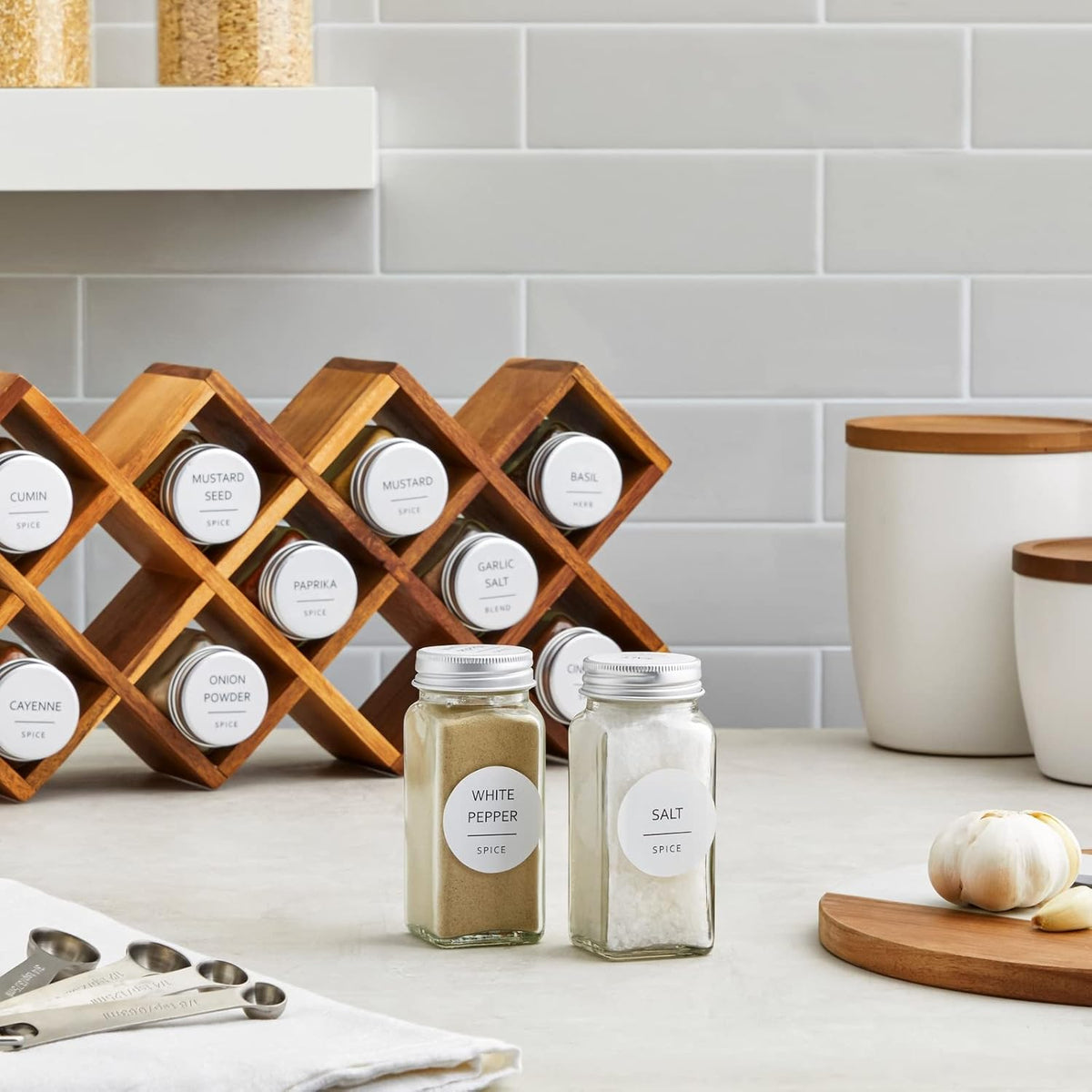 Round Spice Jar Labels - Water-Resistant Removable Vinyl Lid Stickers - Spice Rack & Seasoning Bottle Labels - Pantry Organization - Pack of 144, 1.5"