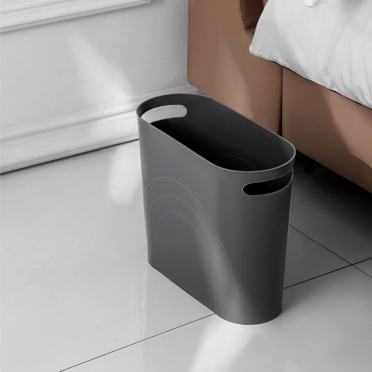 Small Trash Can, 3.5 Gallon Slim Garbage Can Plastic Waste Basket with Handles Container Bin for Narrow Spaces Bathroom, Bedroom, Kitchen, Office at Home, Black