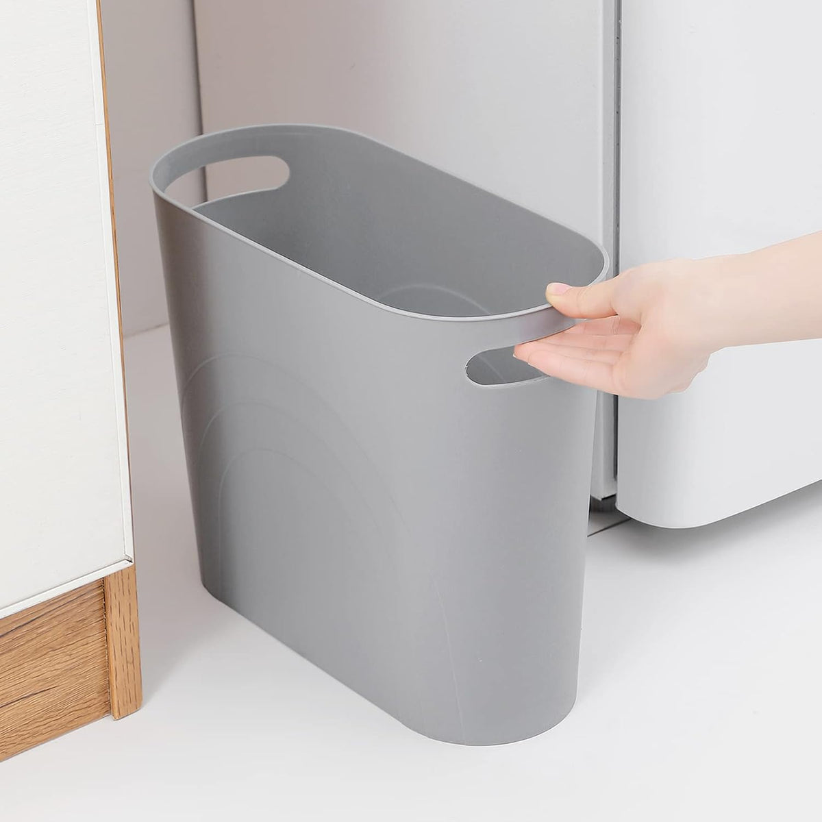 Small Trash Can, 3.5 Gallon Slim Garbage Can Plastic Waste Basket with Handles Container Bin for Narrow Spaces Bathroom, Bedroom, Kitchen, Office at Home, Black