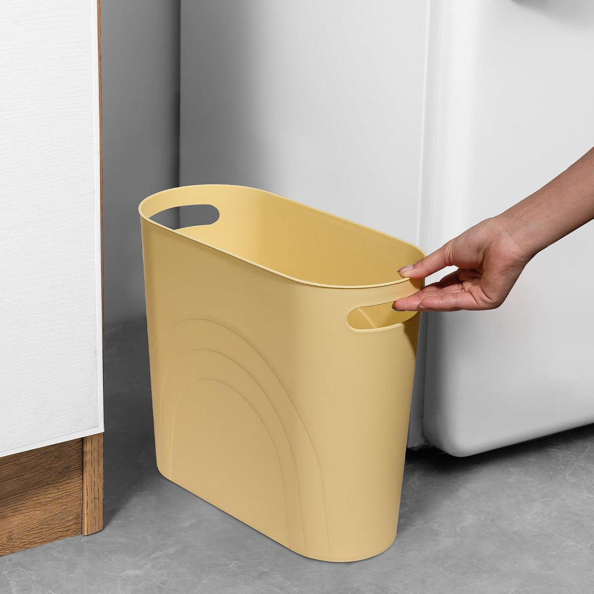 Small Trash Can, 3.5 Gallon Slim Garbage Can Plastic Waste Basket with Handles Container Bin for Narrow Spaces Bathroom, Bedroom, Kitchen, Office at Home, Black
