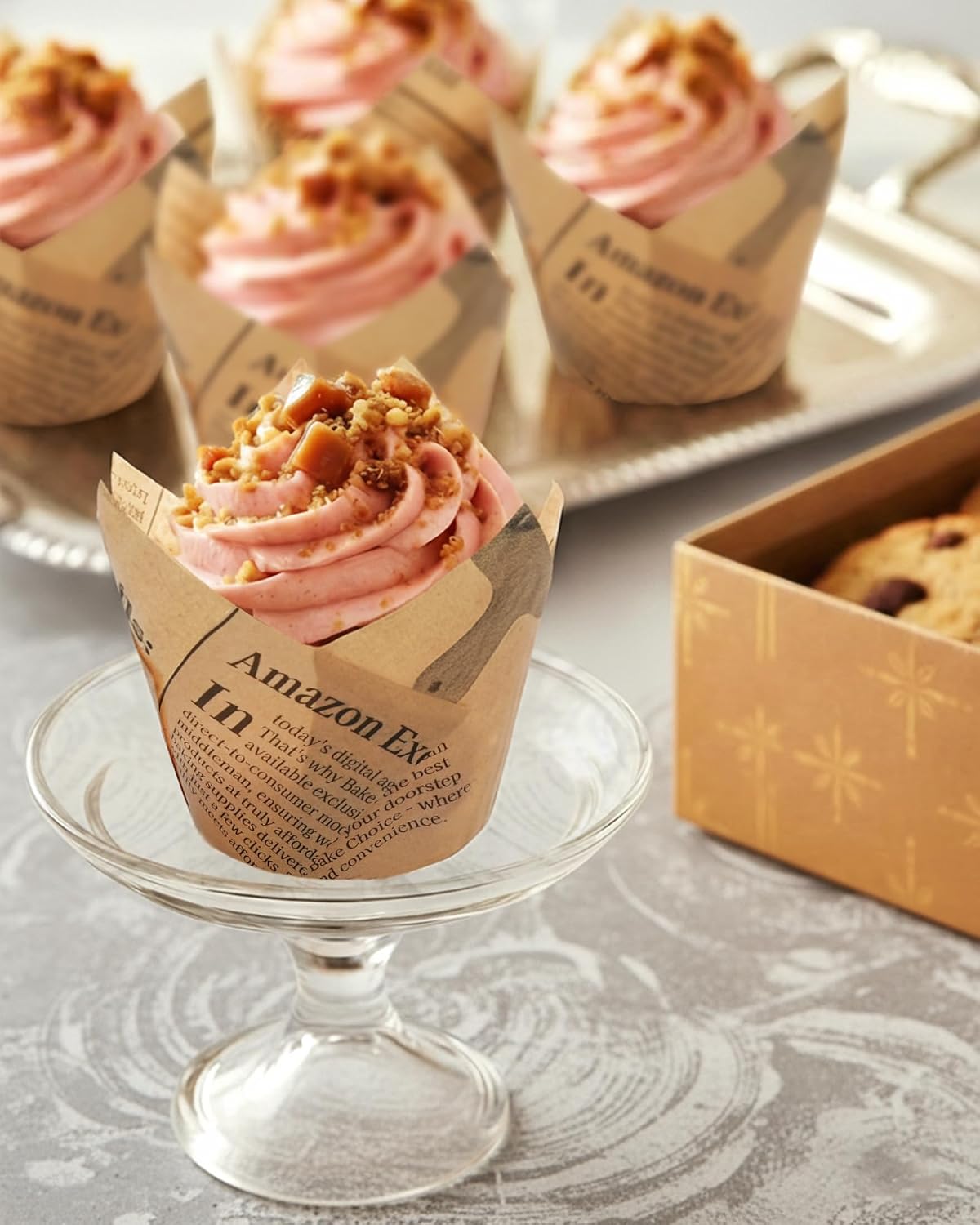 200pcs Natural Tulip Cupcake Liners for Baking Muffin Liners