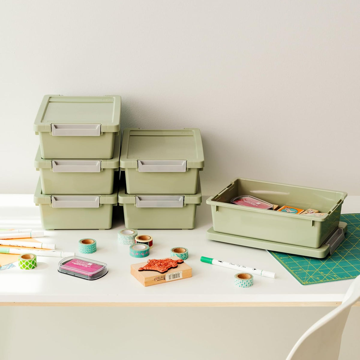 Storage Bins with Lids |Made in USA| 2 Qt - - Clear | Sensory Craft Organizers, Plastic Clip Box Totes, Flat Containers for Organizing Paper, Office, Art & Study Supplies