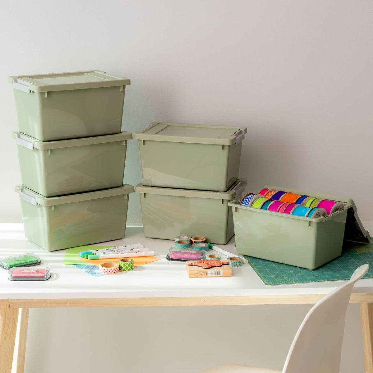 Storage Bins with Lids |Made in USA| 2 Qt - - Clear | Sensory Craft Organizers, Plastic Clip Box Totes, Flat Containers for Organizing Paper, Office, Art & Study Supplies