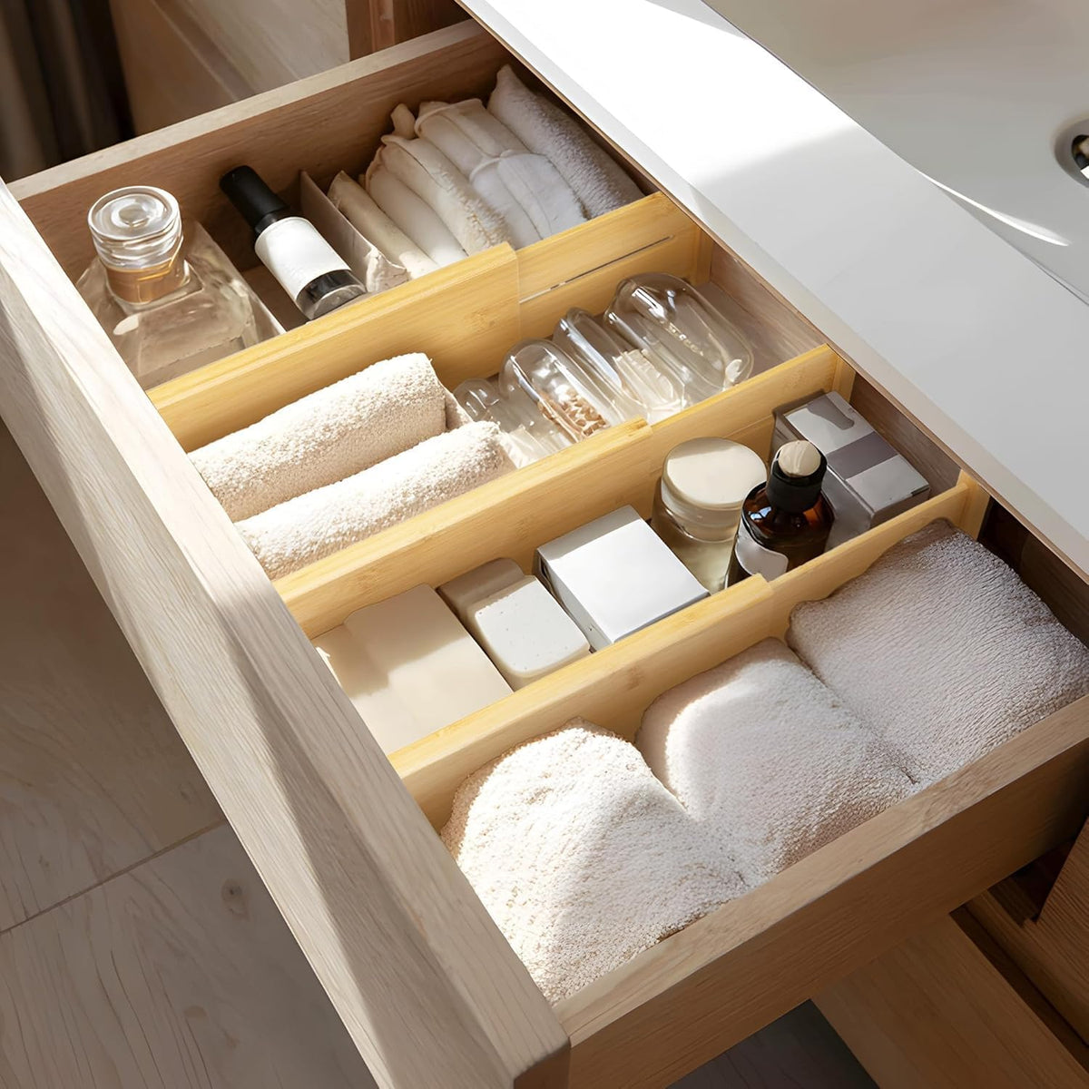 VaeFae Adjustable Bamboo Drawer Dividers, Expandable Drawer Organizer for Kitchen Utensils, Clothes, Bathroom, Office – Fits Drawer Interiors 16.6" to 21.8"