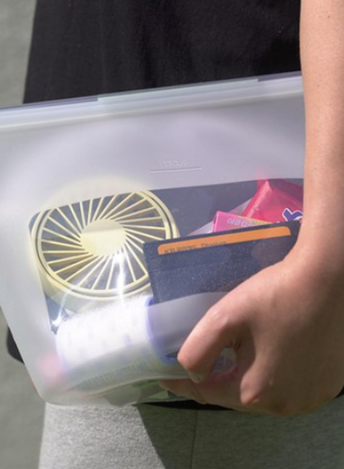Reusable Silicone Food Storage Bags (Set of 4), Dishwasher Oven Microwave Freezer Safe, Eco-Friendly 100% Platinum, Leakproof Sous Vide Bags, Premium Lunch Containers, 2 Snack 2 Sandwich, Mixed
