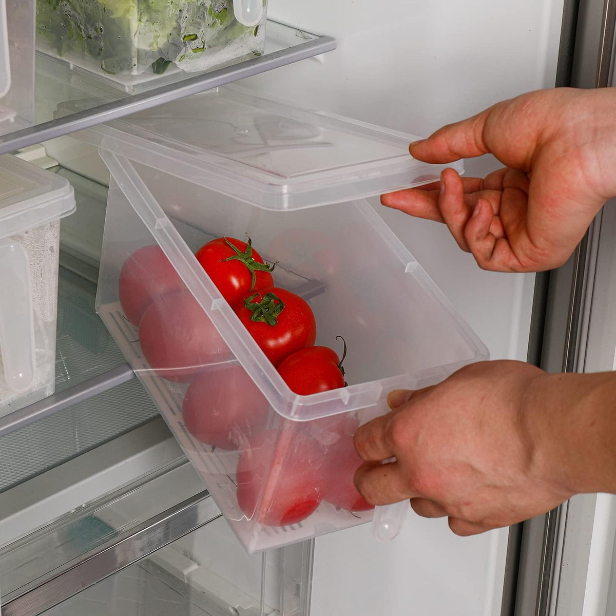 Fridge Organizer, 4 Pack Refrigerator Organizer Bins, Clear with Handle & Lid, Fruit Containers for Fridge, Fridge Storage to Keep Fresh for Food, Vegetables, 5L