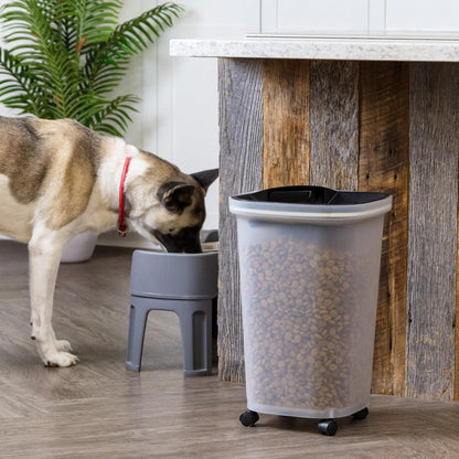 Airtight Pet Food Storage Rolling Container, 30 lb Capacity, Black